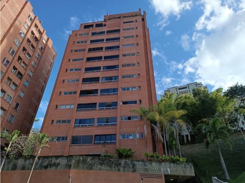 se vende mplio y confortable apartamento en manzanares