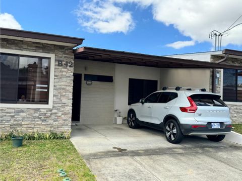 venta casa de un piso en condominio en concepcion de tres rios