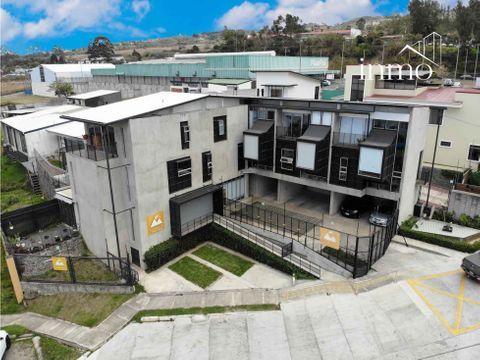 edificio de 5 apartamentos y 1 local comercial en oreamuno de cartago