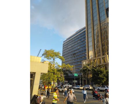 se vendese alquila oficina torre lincoln plaza venezuela 3987