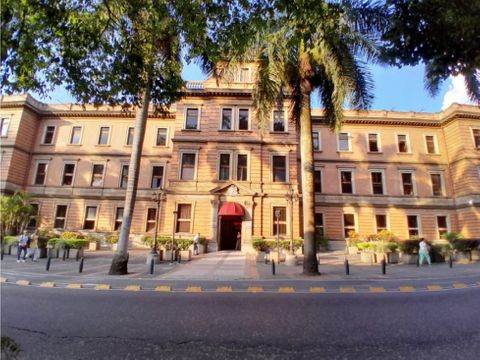 3 locales en centro comercial villa nueva