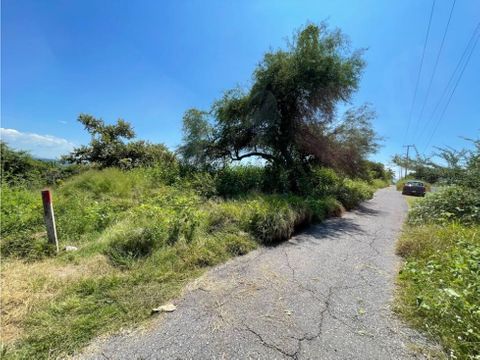 terreno en venta en tequesquitengo a pie de carretera