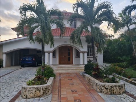 venta de villa en juan dolio san pedro de macoris