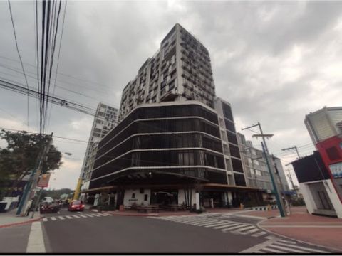 venta de apartamento dos niveles en moderno edificio en zona 4