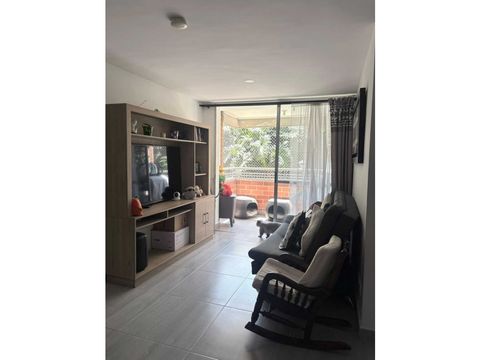 vendo apartamento en itagui cerca al centro de la moda