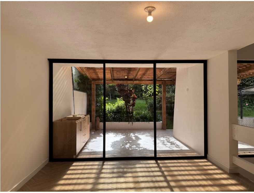 ALQUILER TOWNHOUSE ZONA 15 - Miniatura 6