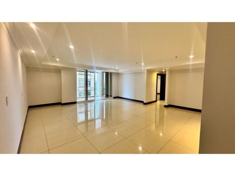 alquiler apartamento 2 habitaciones torres del lago frente sabana