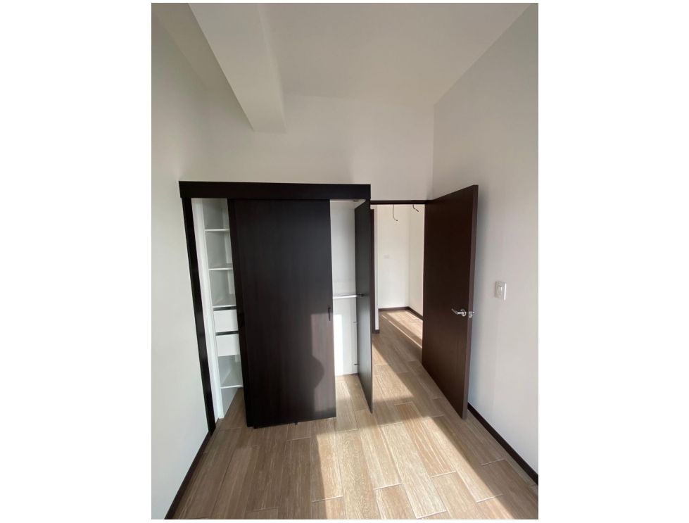 Alquiler de apartamento en Altaire zona 11 - Miniatura 20