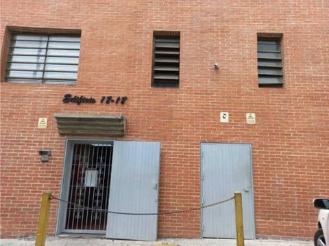 alquilo galpondeposito 200m2 quinta crespo 8069