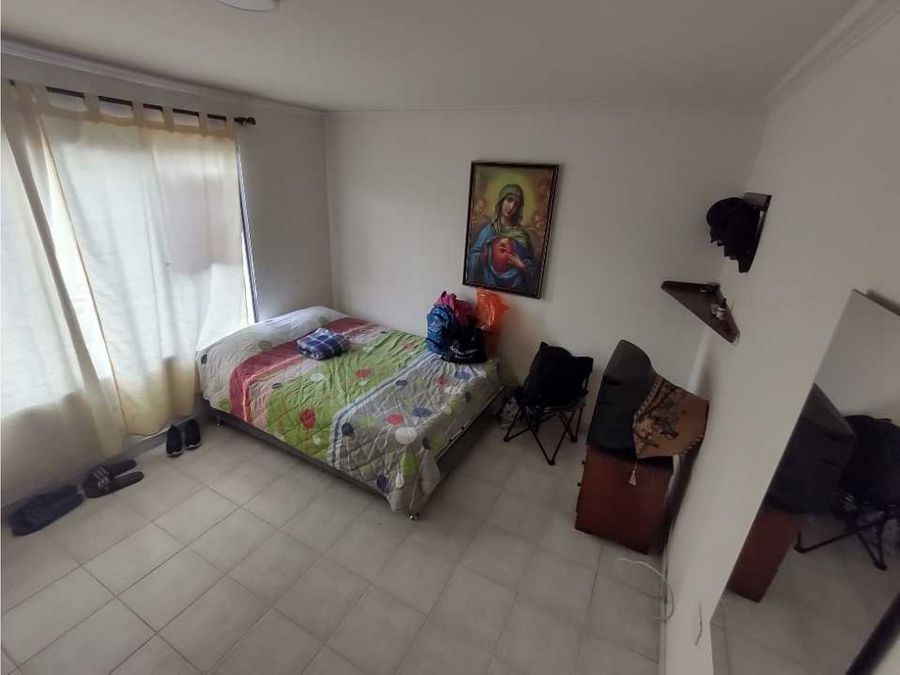 apartamento disponible para venta en medellin barrio trinidad
