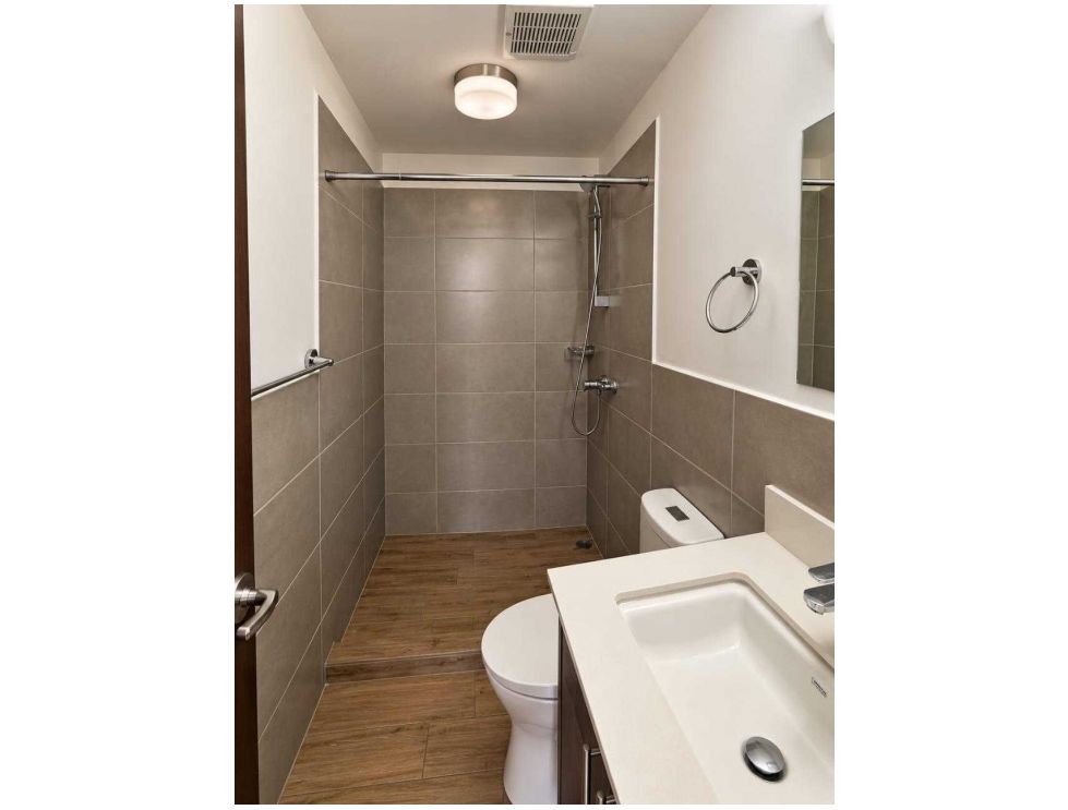 APARTAMENTO EN ALQUILER ???? Edificio Casalini, Zona 10, Diagonal 6 - Miniatura 9