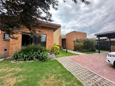 arriendo hermosa casa en hacienda fontanar chia