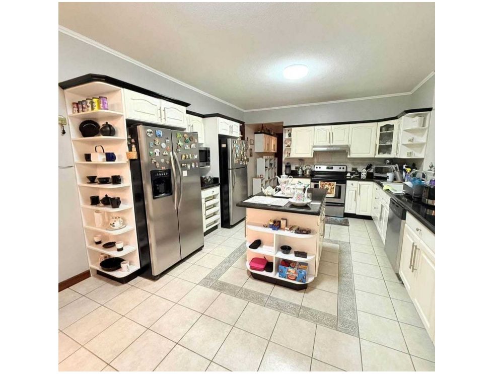 Casa de Lujo en Venta en Vila Verde I, Fraijanes - Miniatura 7