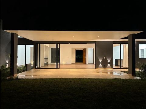 casa 1solo nivel fizebad