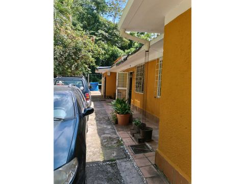 en venta casa en gavilan final de oripoto el hatillo 1500 mts2