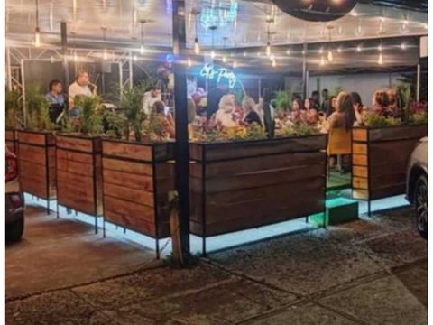 ganga se vende espectacular restaurante en bella vista operativo