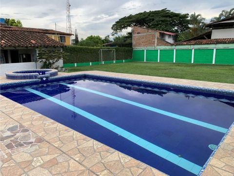 hermosa finca de 3000m2 con piscina en venta rozo valle colombia