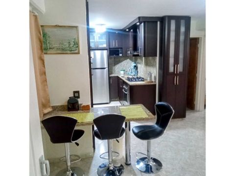 ov venta en miravila de lindo y comodo apto parque caiza