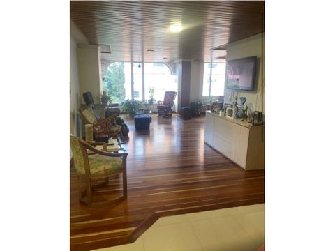 se vende lindo penthouse duplex en santa barbaraa