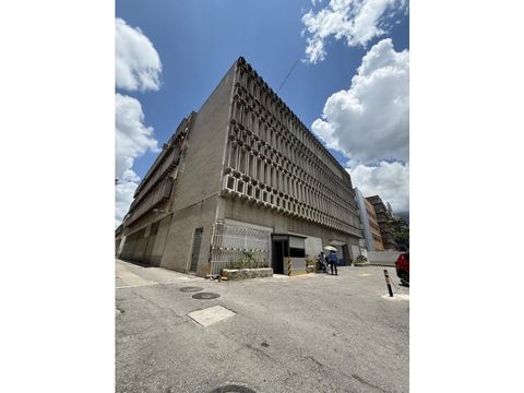 se alquila depositolocal 36m2 los ruices